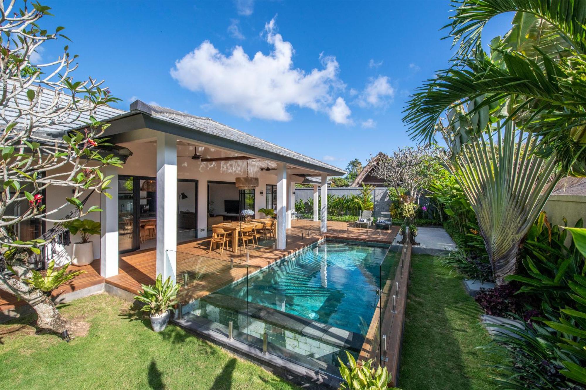 Elegant Living, Secure Swimming! 4br Modern Villa Uluwatu (Bali)